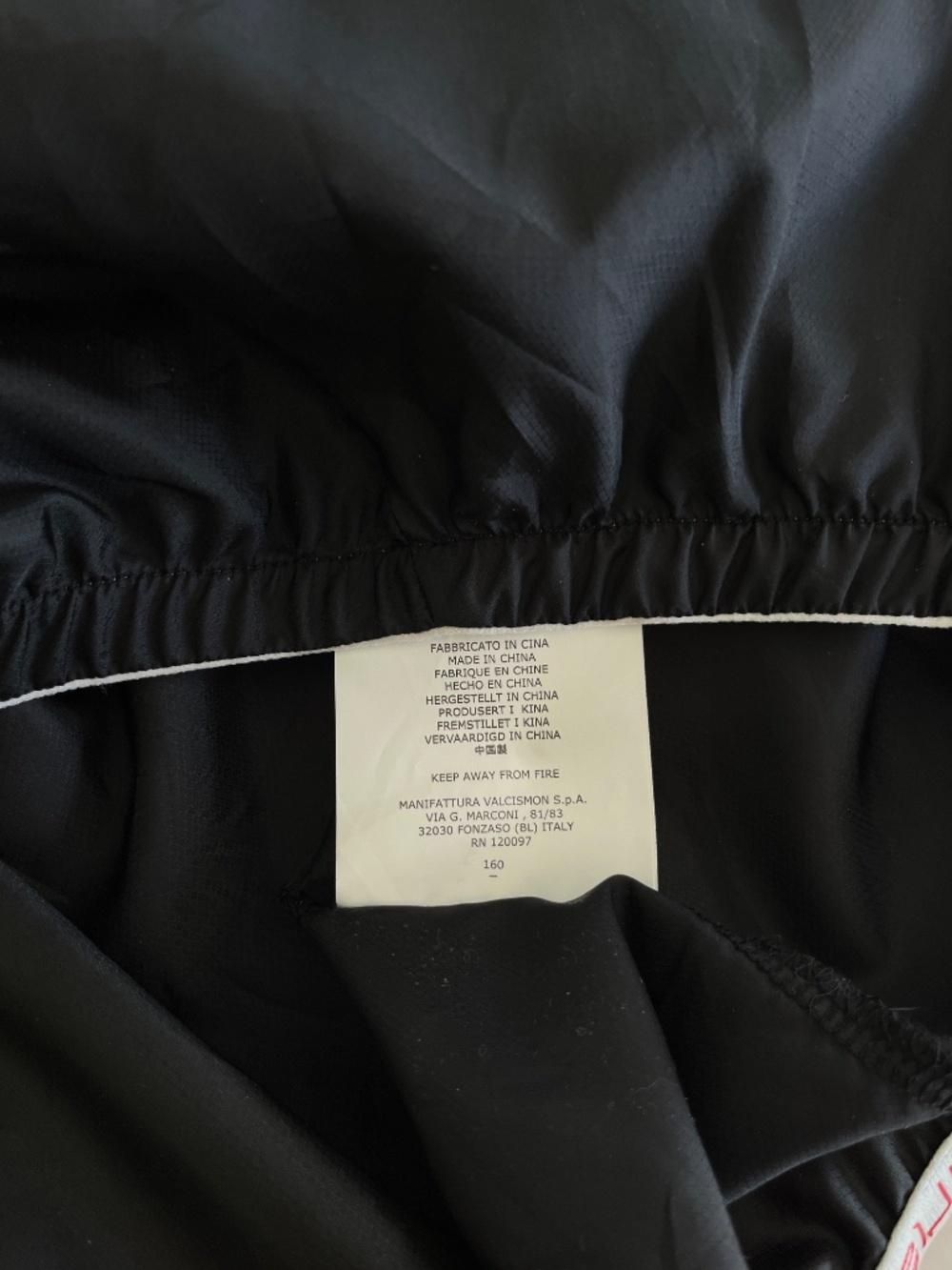 Castelli Women's Black Jacket with Pink Trim - Picture 7 of 8